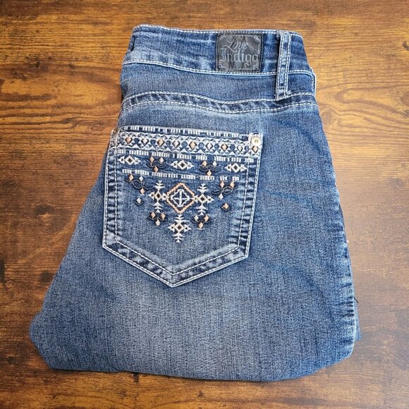 Love Indigo Shorts Size 4 Cuffed Embroidered Pockets Medium Dark Wash Stretch - Picture 3 of 10